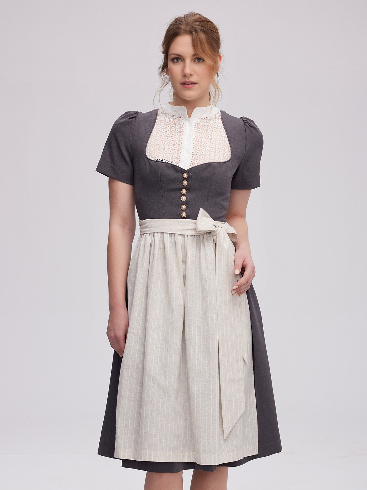 Elegantes graues Dirndl mit rosa Akzenten
