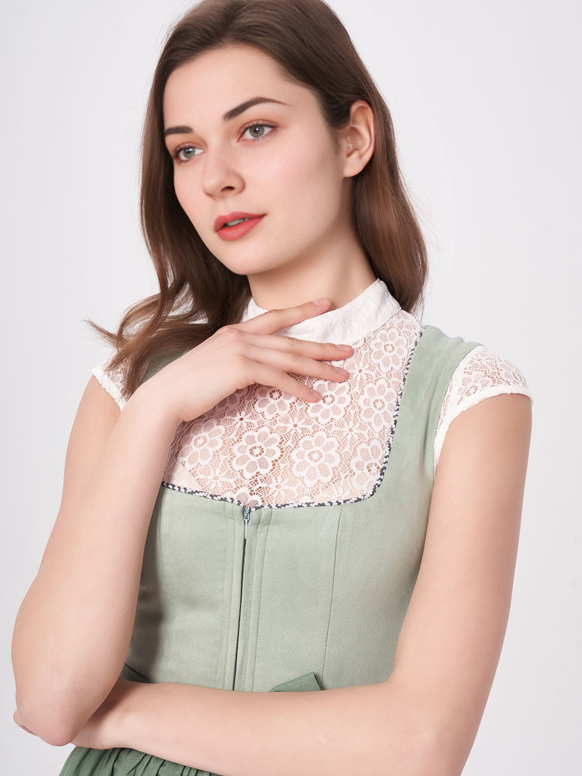 Dirndl Gelb in sommerlichem Design