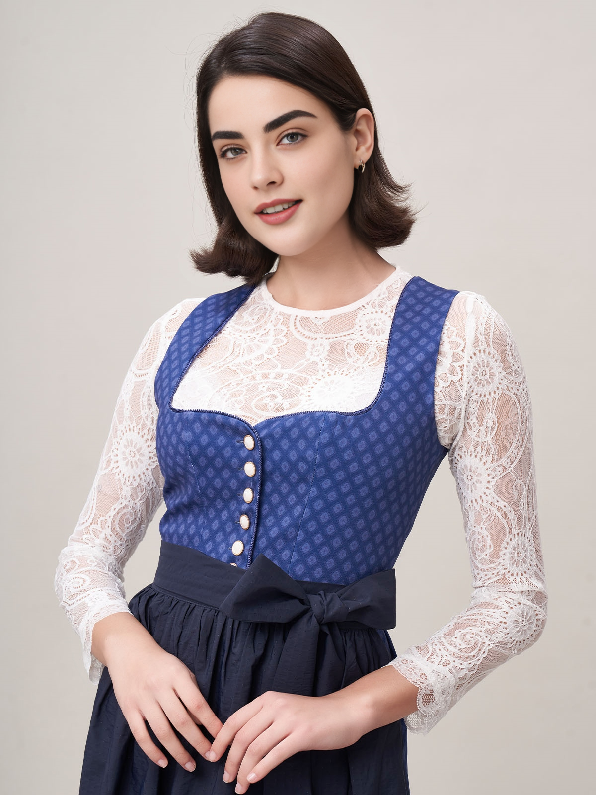 Dirndl in Blau