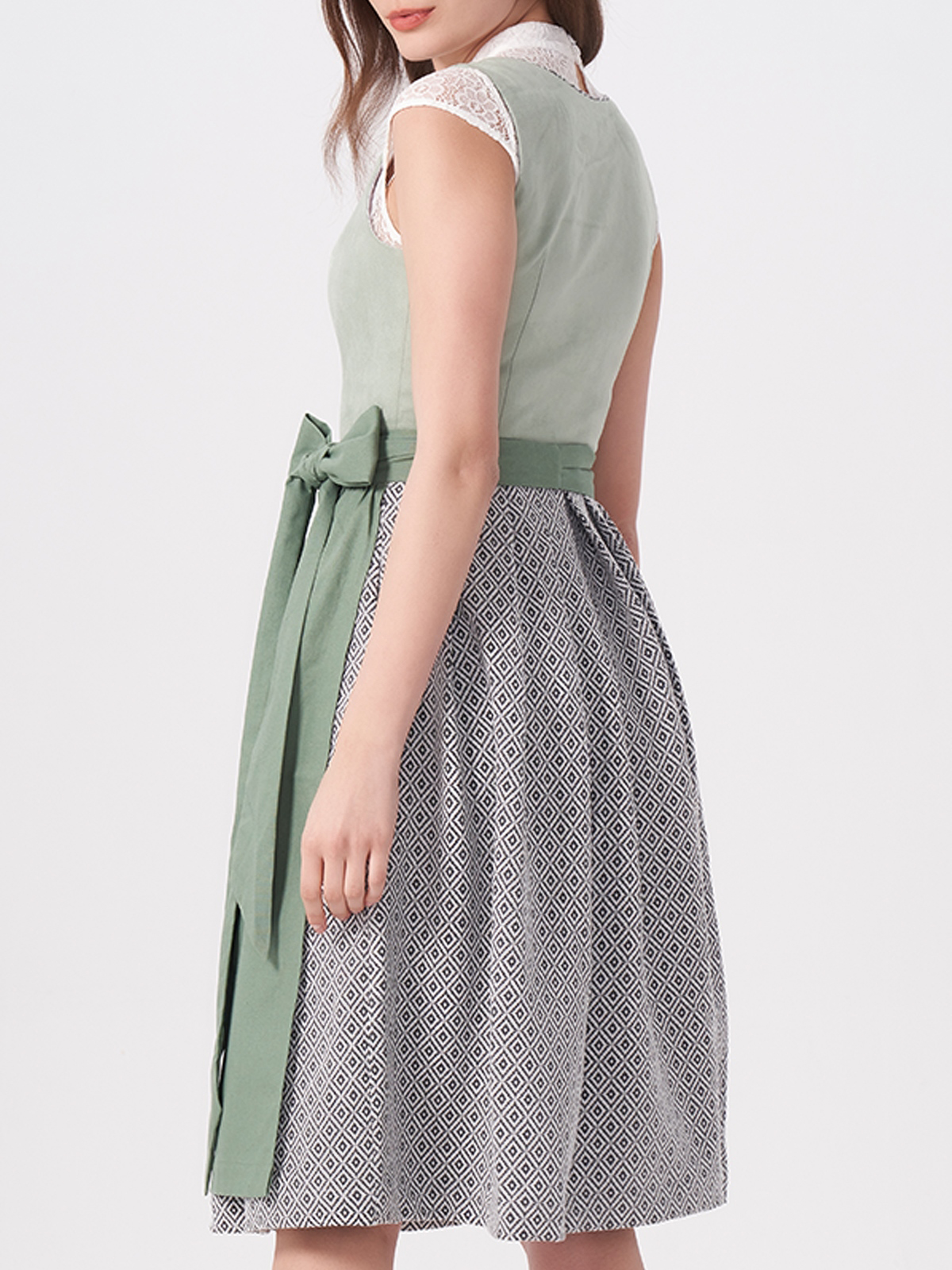 Ehreer Dirndl in Grün