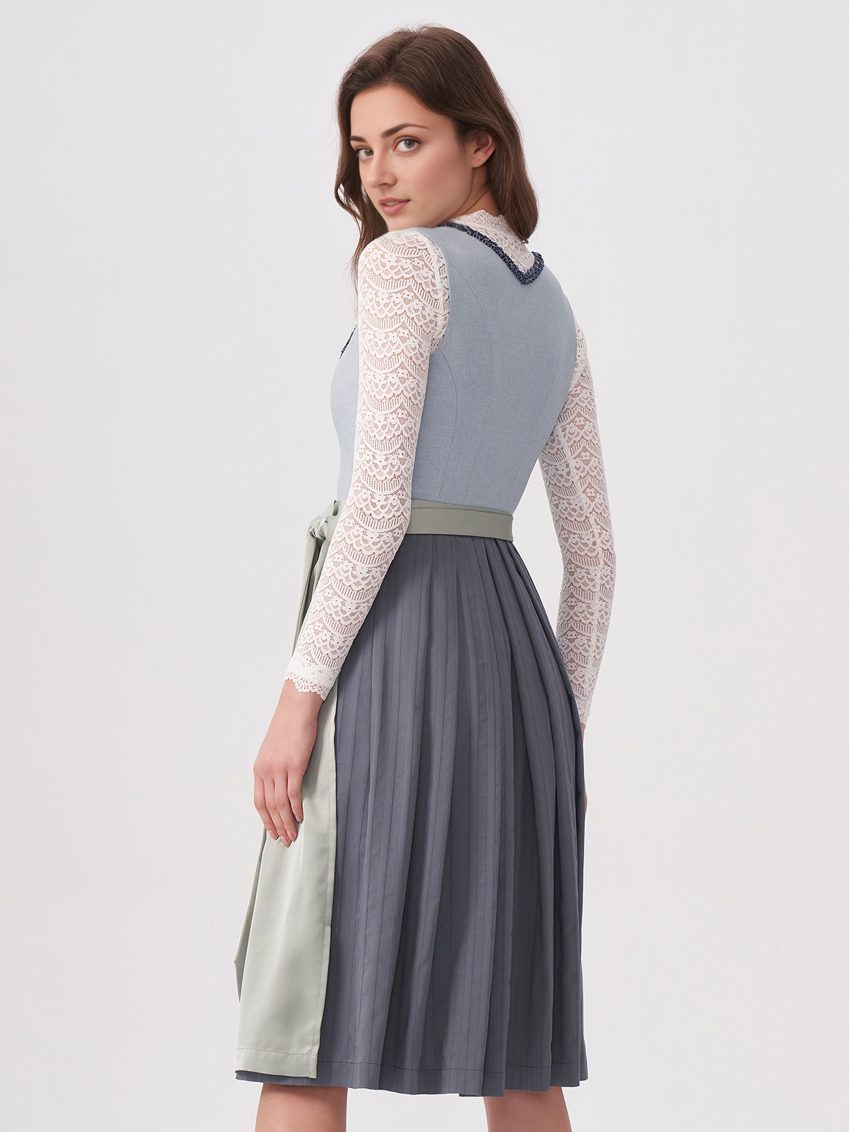 Modernes blaues Dirndl von Ehreer