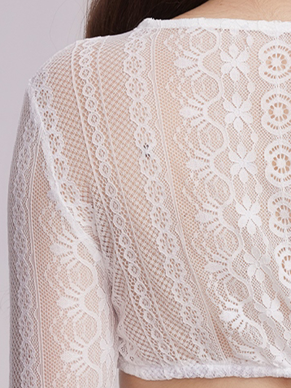 Dirndl mit weißer Bluse – perfekt für jeden Anlass